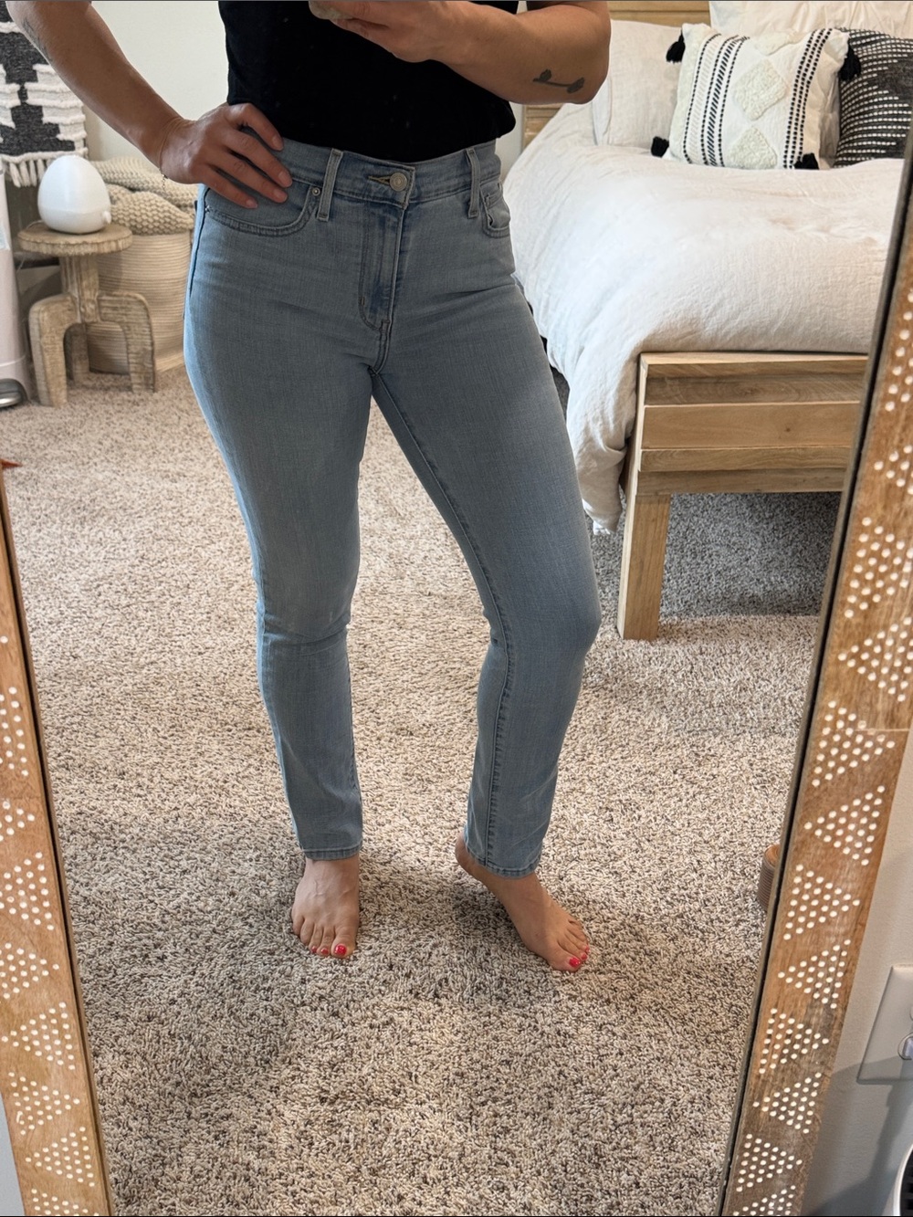 Levi’s 724 High Rise Straight jeans